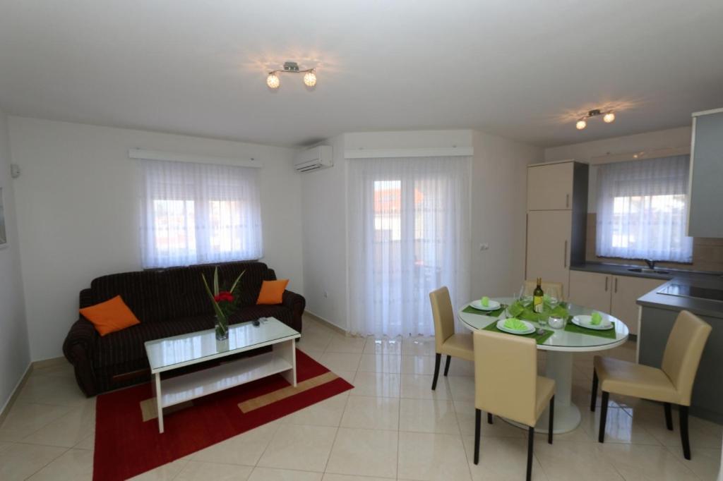 Guesthouse Медулин Екстериор снимка